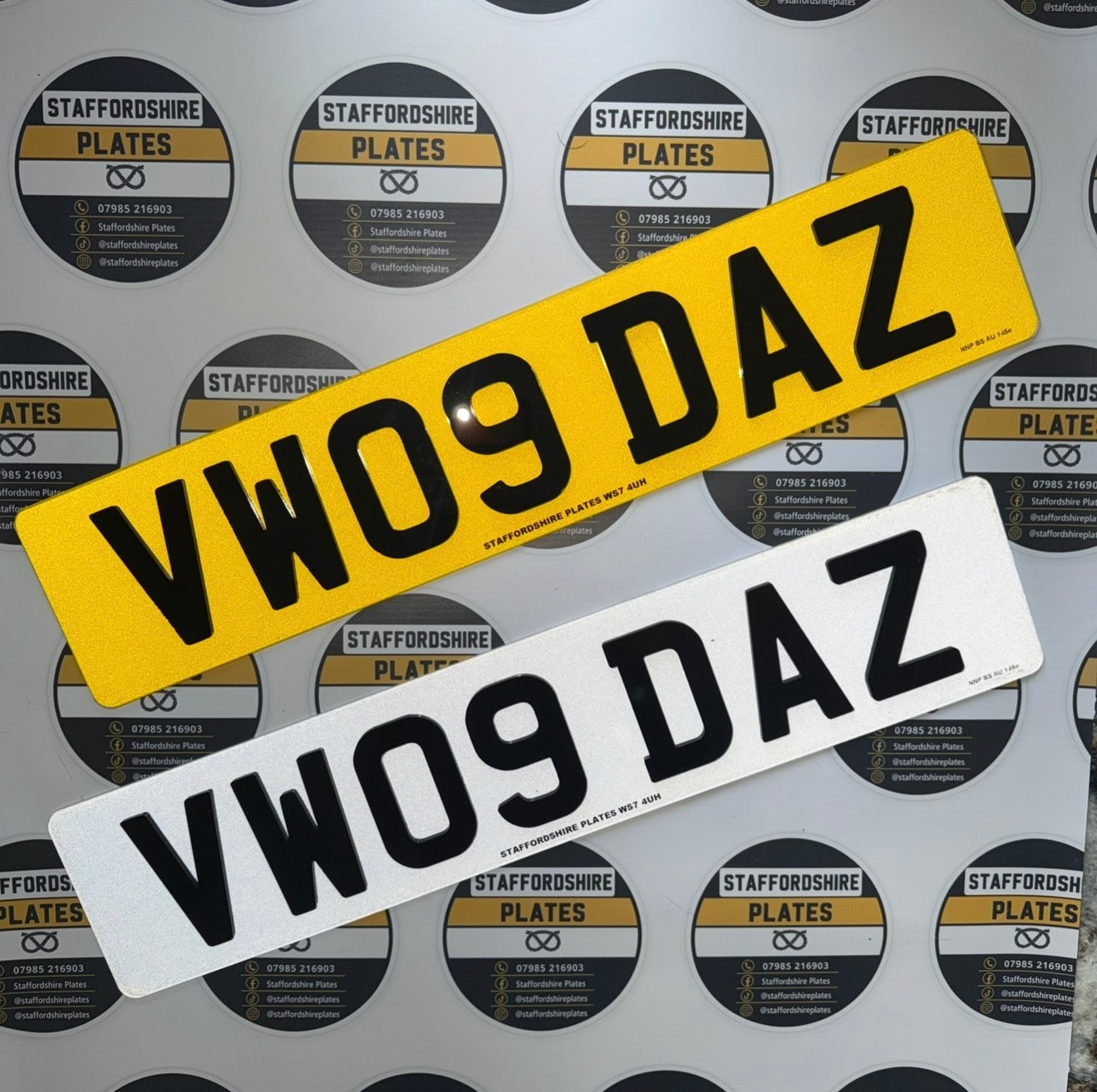 Yellow and white VW09 DAZ custom number plates